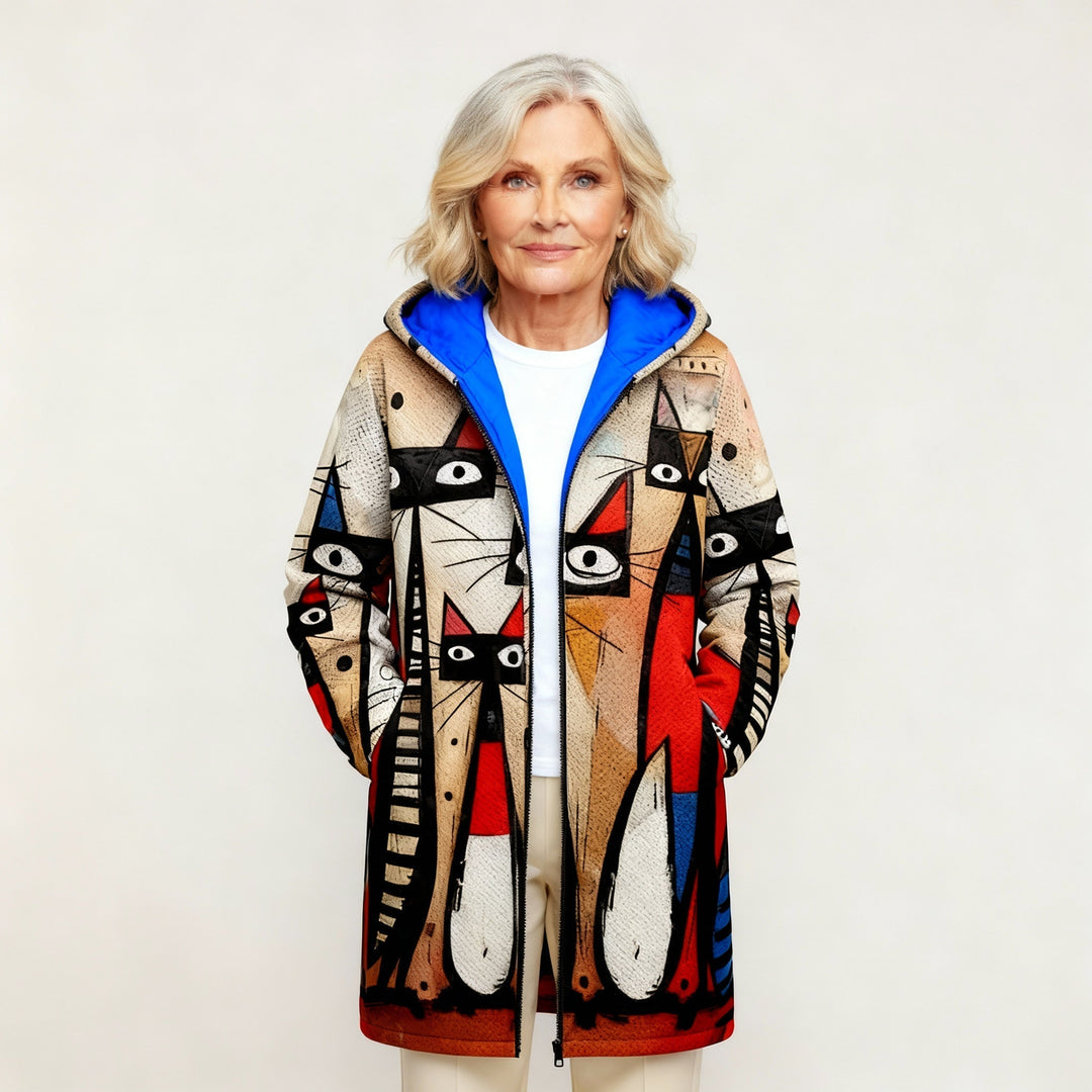 LOWANNA | LUXURIOUS CARDIGAN WITH ARTISTIC INSPIRATION