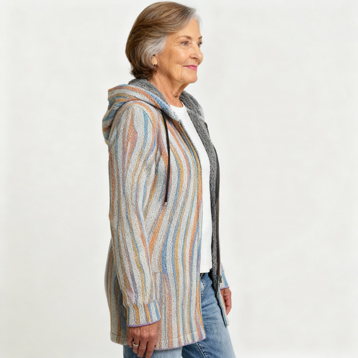 CHLOE | LUXURIOUS CARDIGAN WITH ARTISTIC INSPIRATION